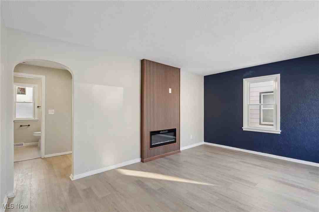 21316 Watson Rd - Photo 4 of 23