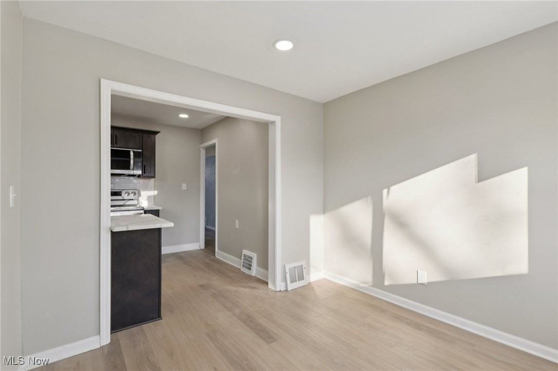 21316 Watson Rd - Photo 6 of 23