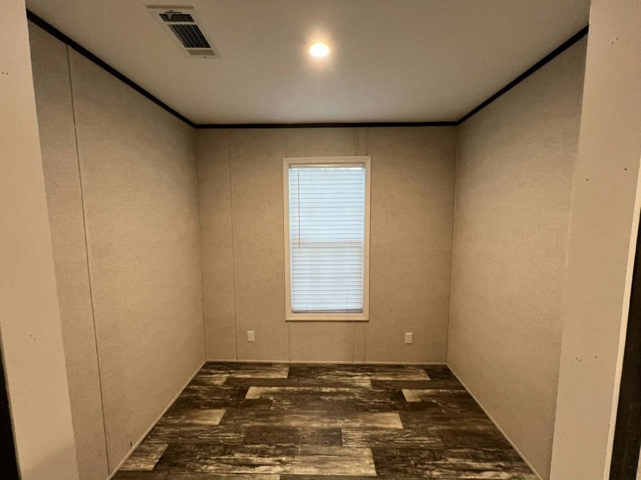 126 Southland Ct #126 - Photo 5 of 13