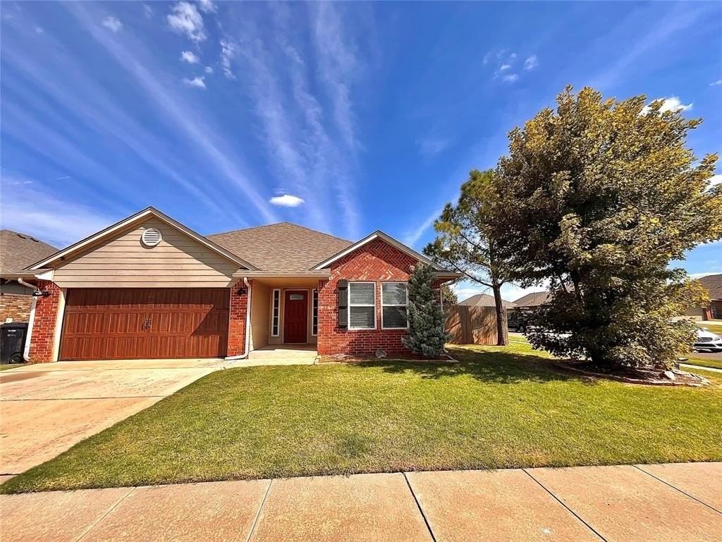 17700 Black Hawk Cir - Photo 2 of 21