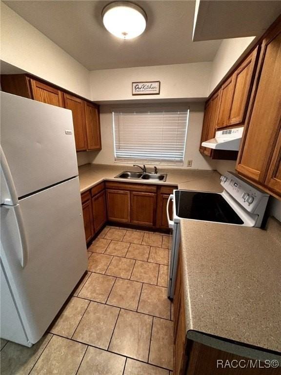 728 Greenleaf Ave - Photo 4 of 14