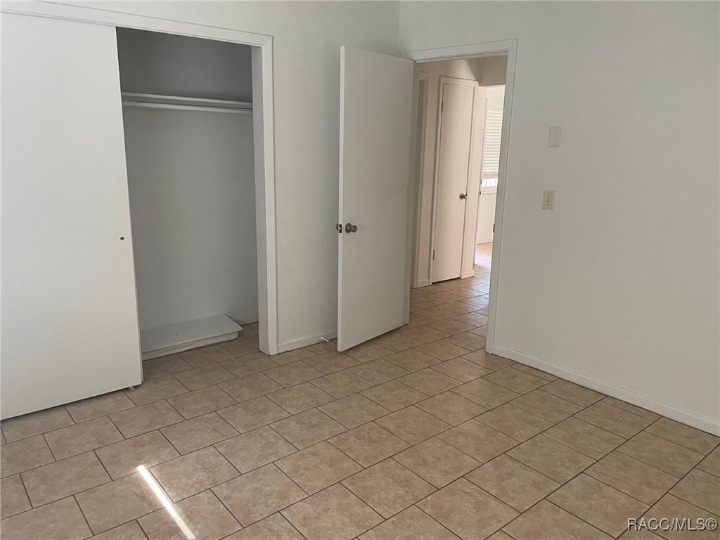 728 Greenleaf Ave - Photo 7 of 14