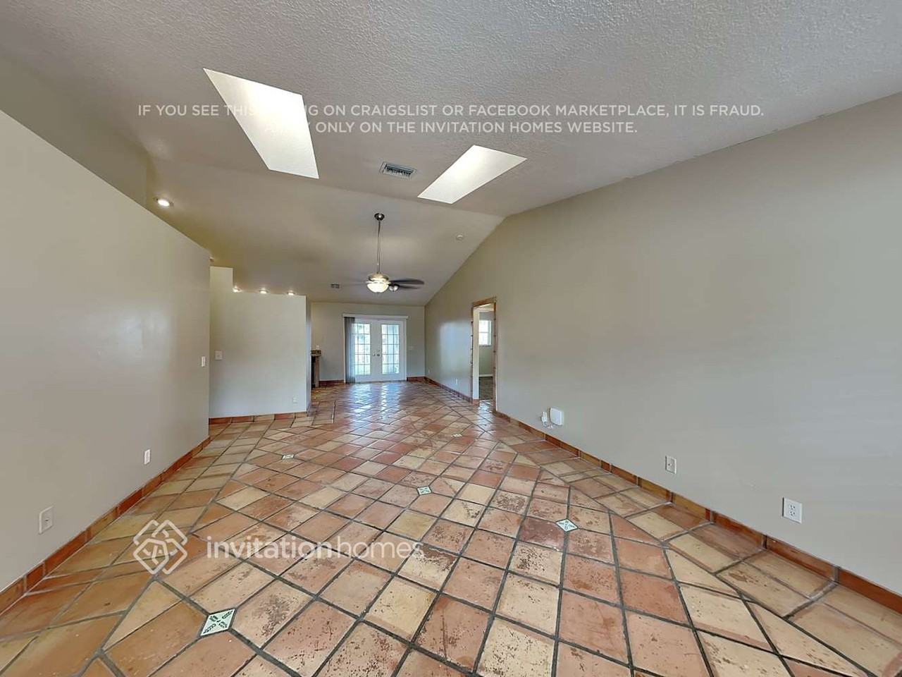 6229 Ungerer St - Photo 3 of 18