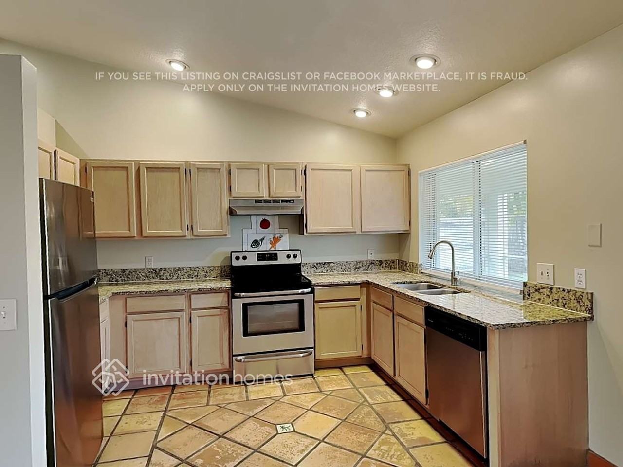 6229 Ungerer St - Photo 7 of 18