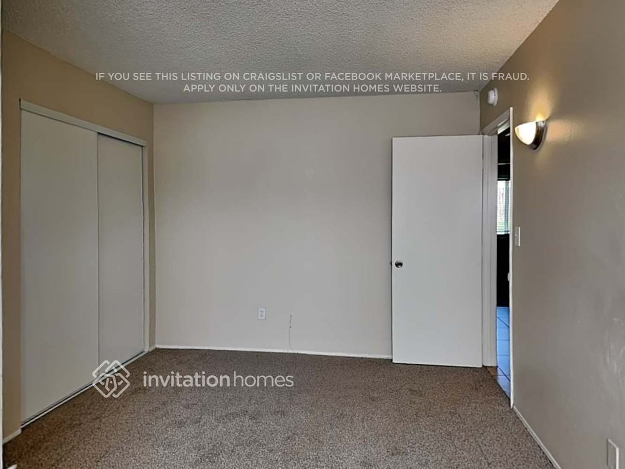 10126 Stafford St - Photo 6 of 15