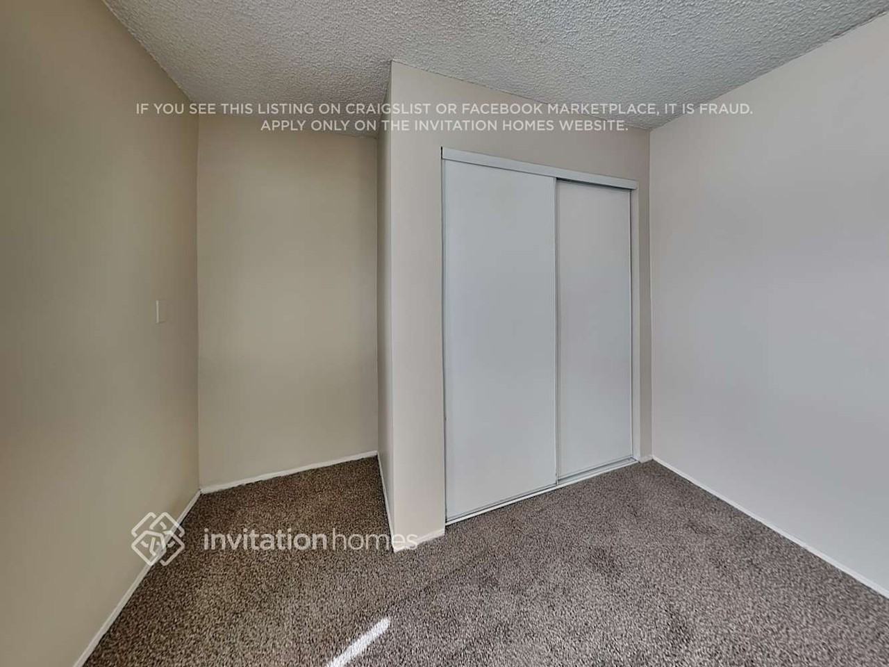 10126 Stafford St - Photo 7 of 15