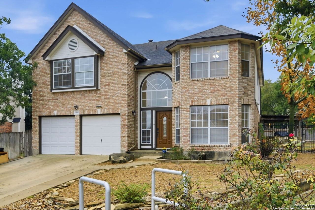 7442 Tall Cedar - Photo 2 of 33