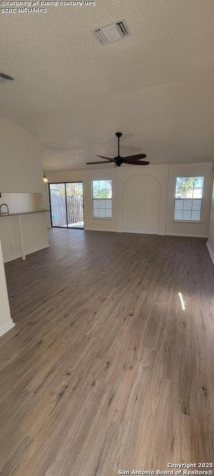 7423 Longing Trl - Photo 3 of 24