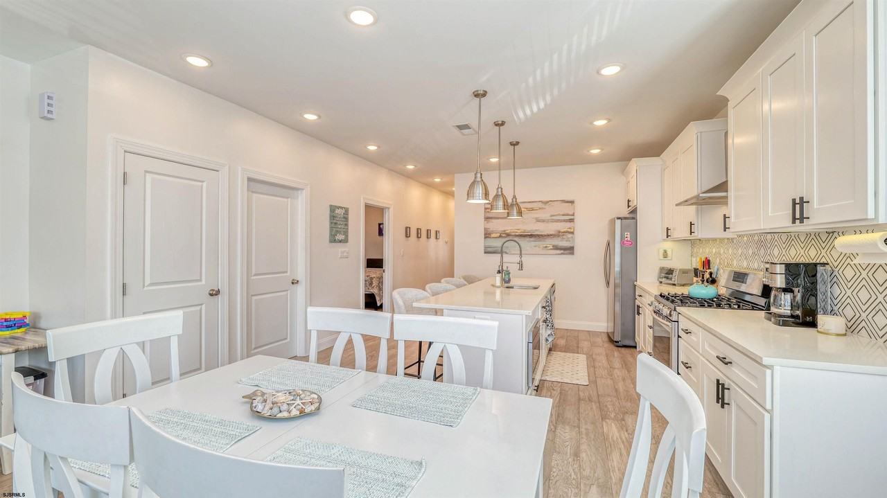 1A N Victoria Ave - Photo 7 of 27