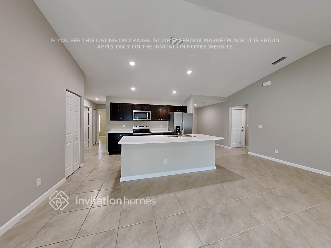 1659 Sw Realty St - Photo 6 of 18