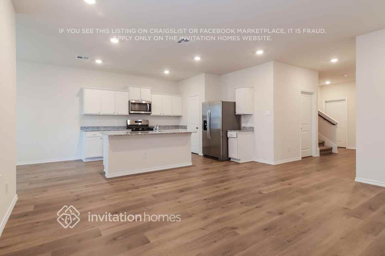 3928 Jade Dr - Photo 6 of 18