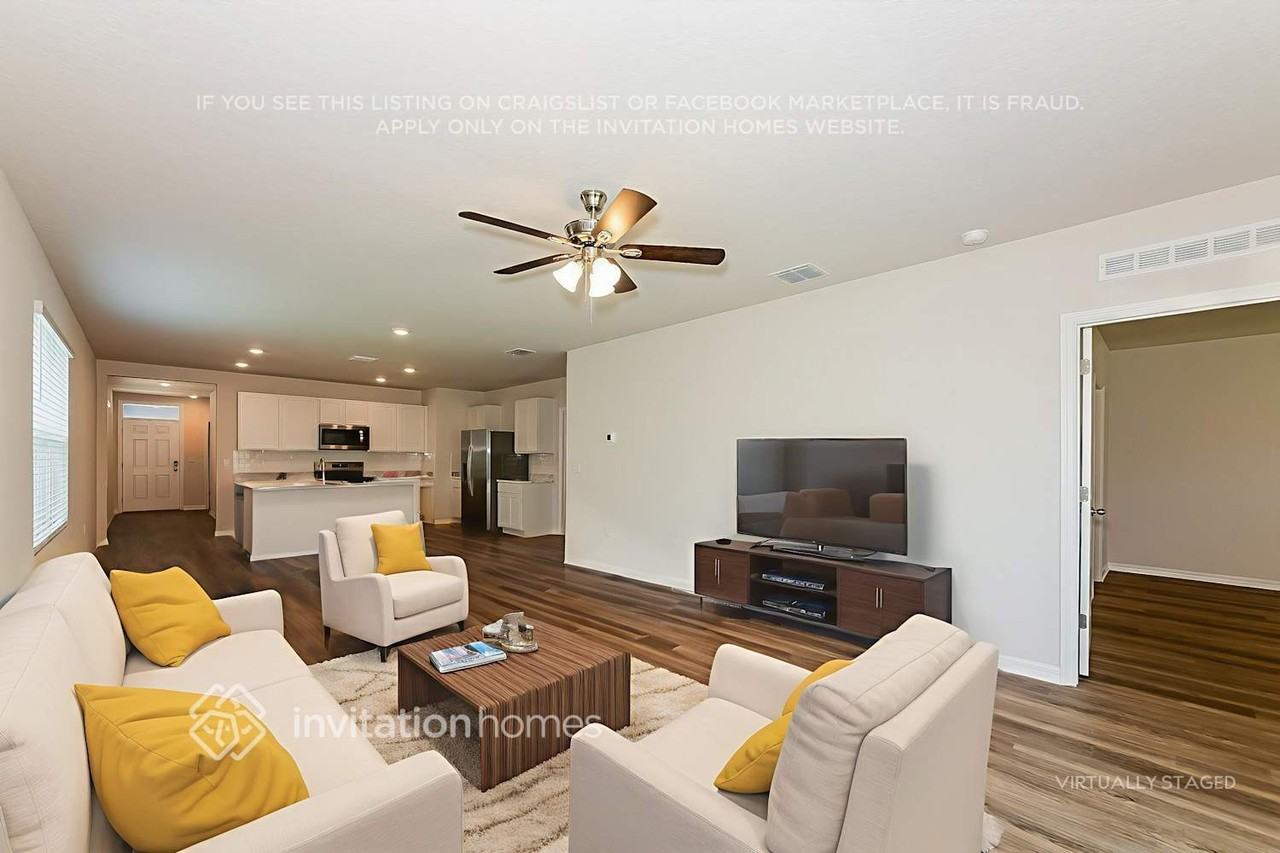 22509 Hidden Palms St - Photo 7 of 20