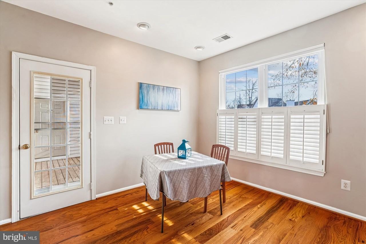 15610 Everglade Ln Unit E202 #E202 - Photo 3 of 49