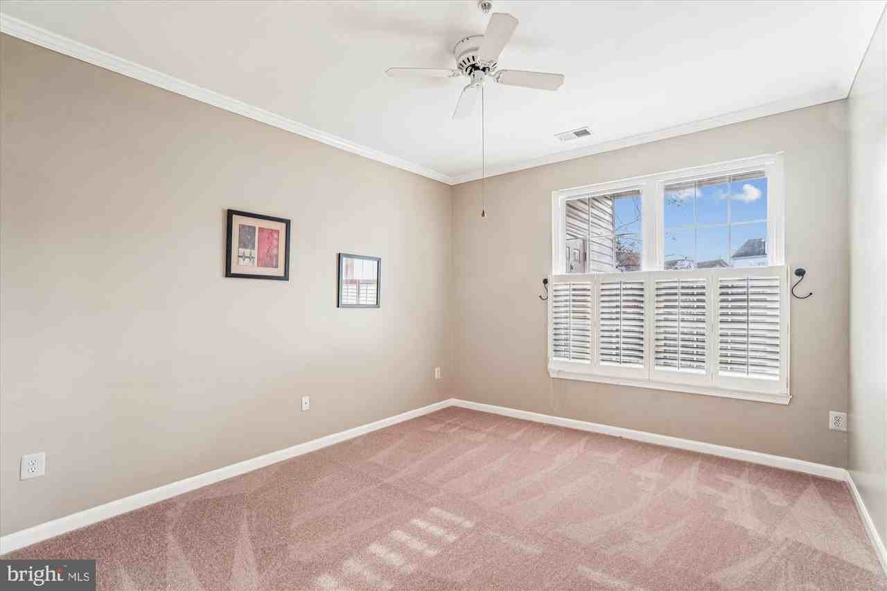 15610 Everglade Ln Unit E202 #E202 - Photo 5 of 49