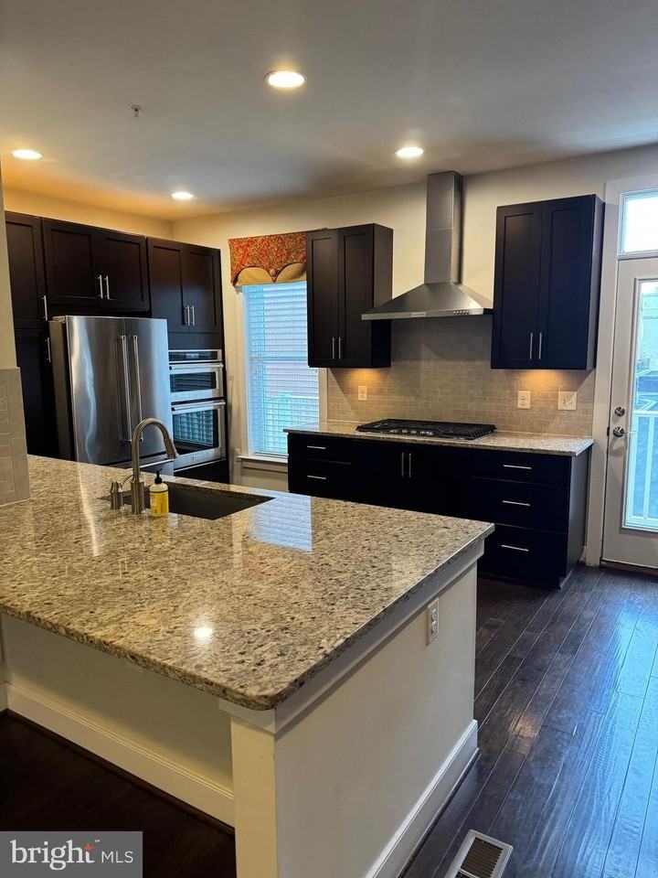 2505 Main Line Blvd - Photo 2 of 3