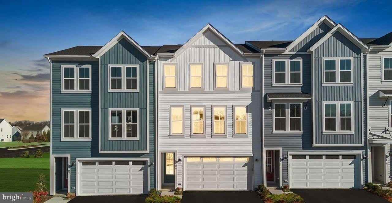 127 Heyford Dr - Photo 2 of 25