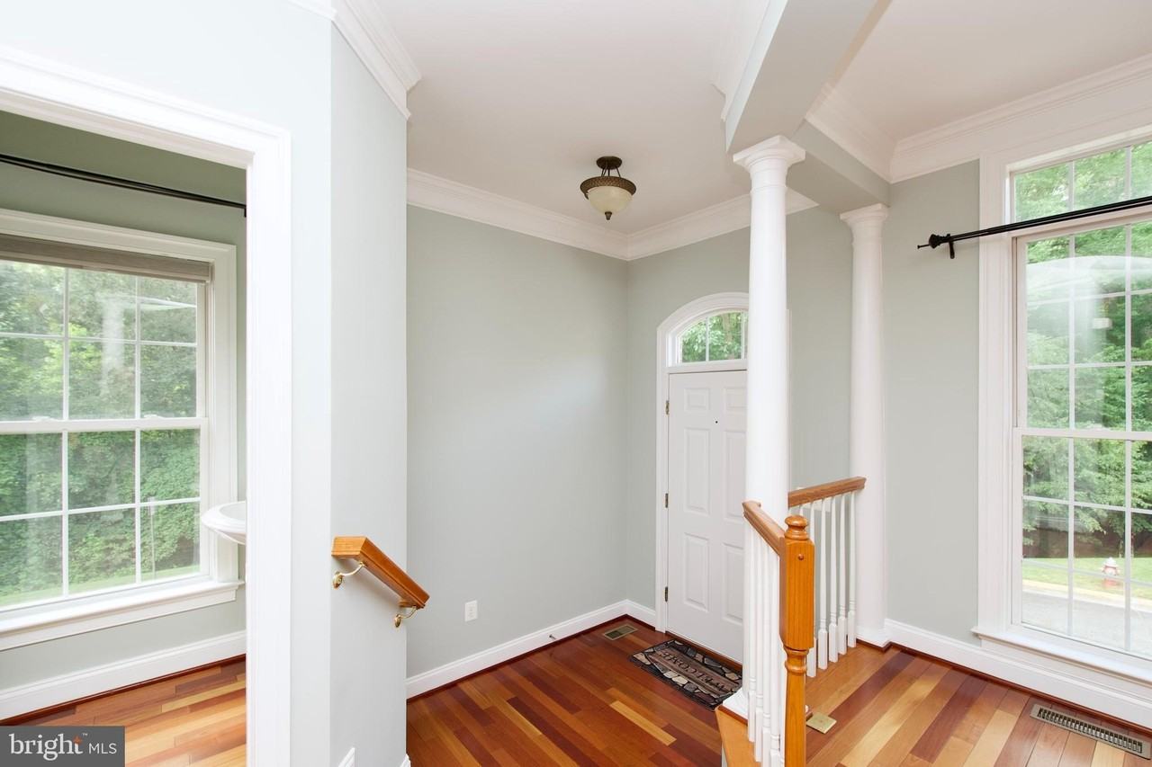 6411 Velliety Ln - Photo 5 of 50