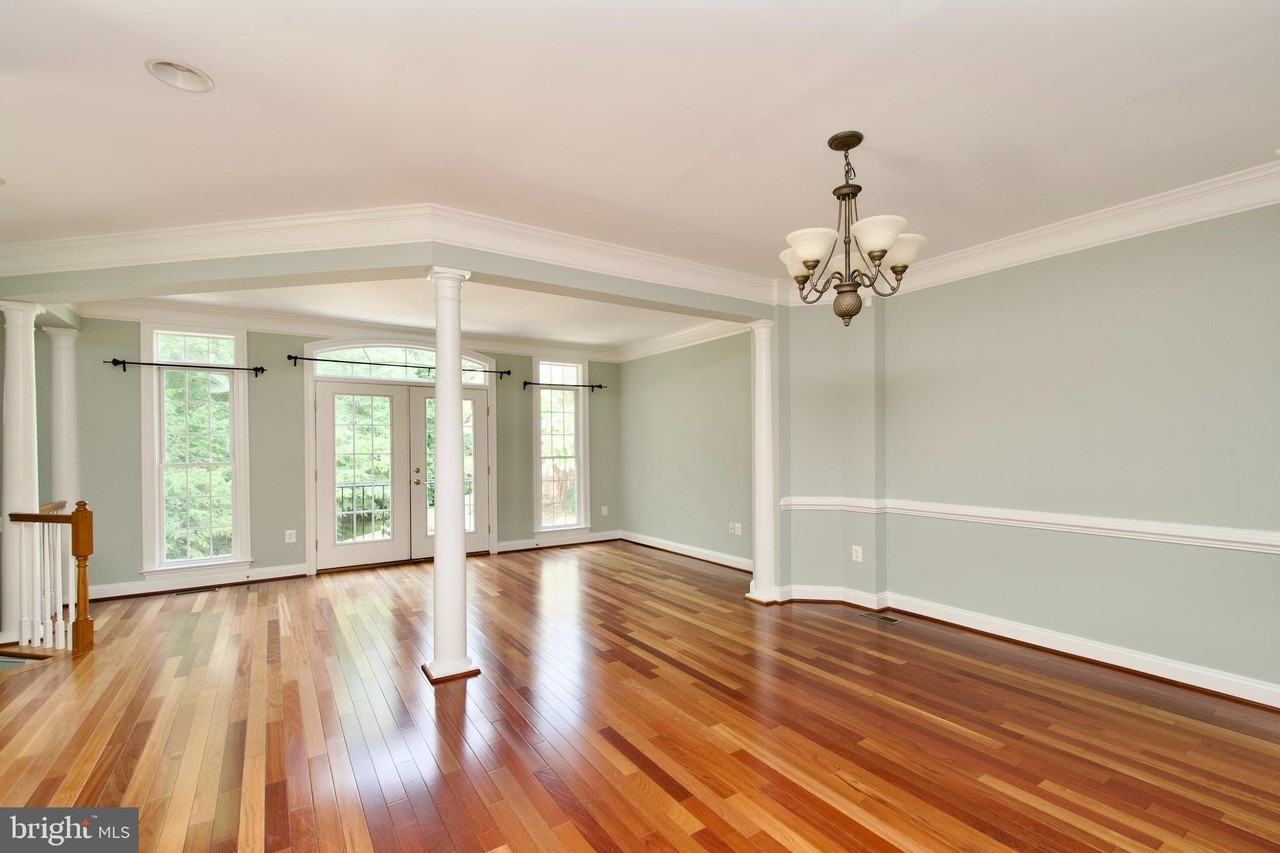 6411 Velliety Ln - Photo 6 of 50