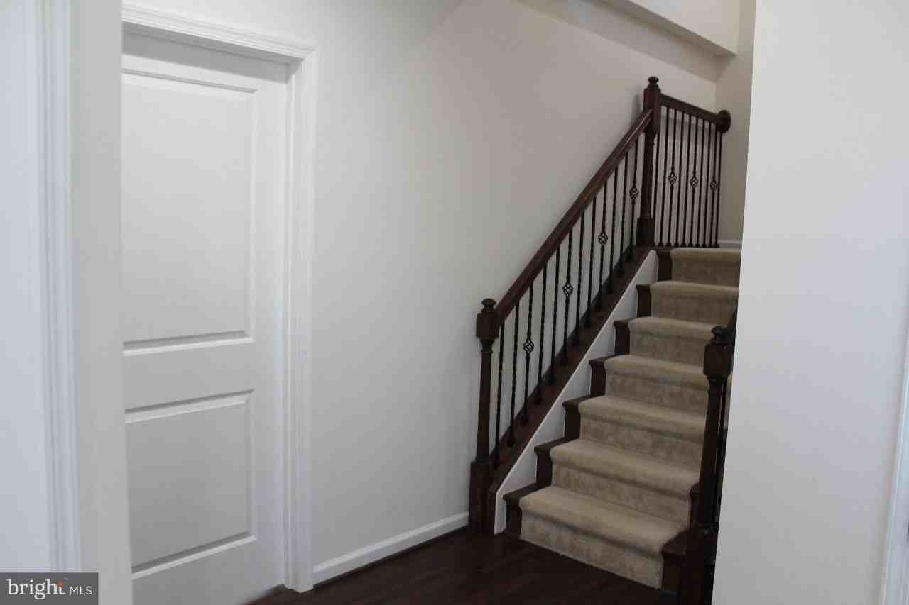 24846 Durham Field Ter - Photo 3 of 25