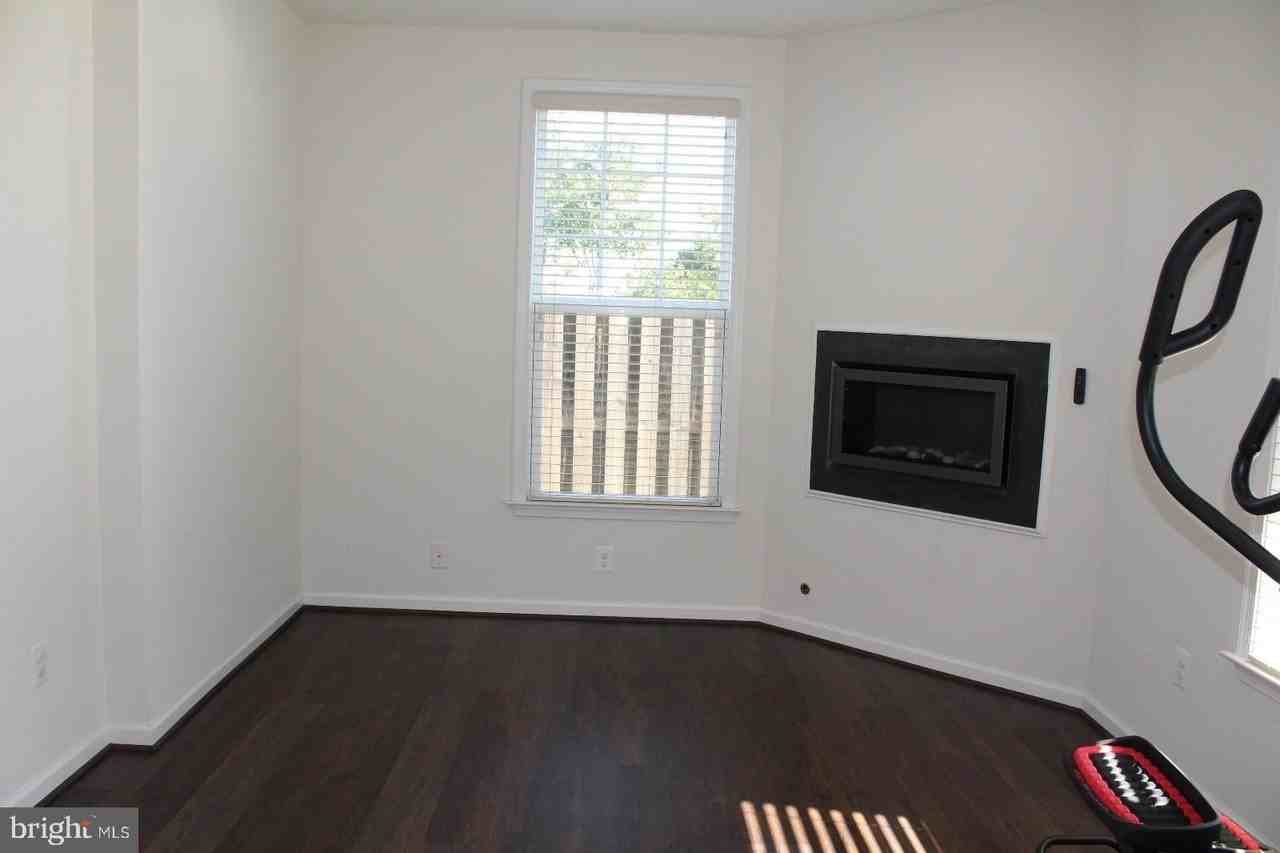 24846 Durham Field Ter - Photo 5 of 25