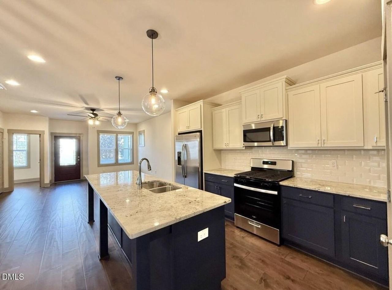 1529 Rhodeschool Dr - Photo 5 of 36