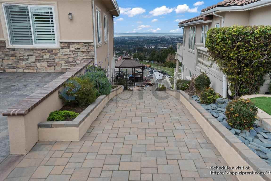 24518 Karina St #1 - Photo 2 of 32