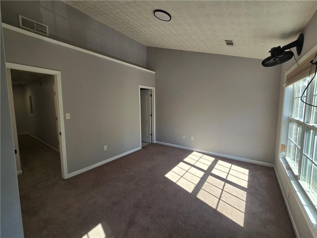 2372 Johnson Rd Ne - Photo 7 of 13