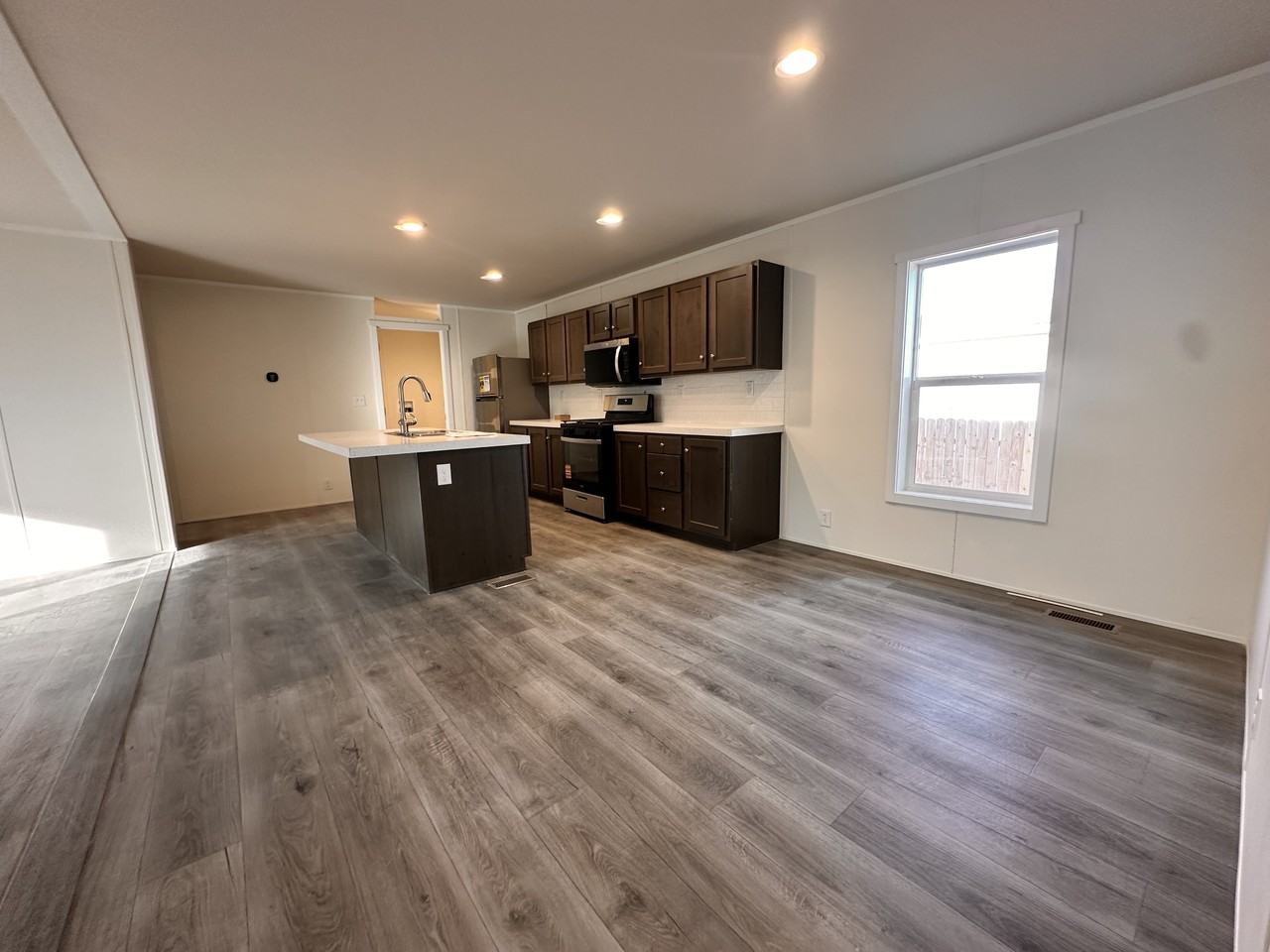 8 Bing St N #8BI - Photo 6 of 41