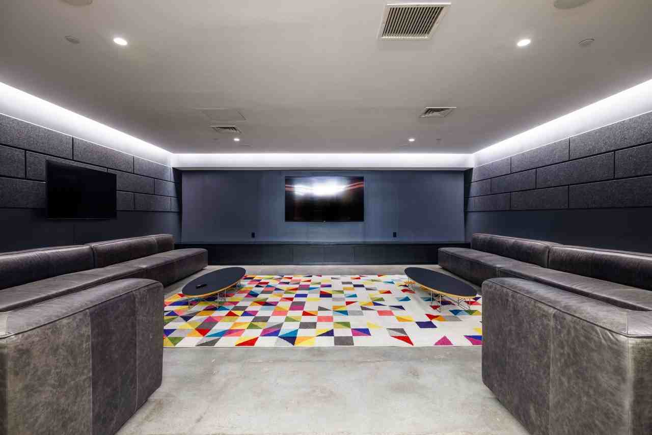 The Smile - Photo 6 of 50