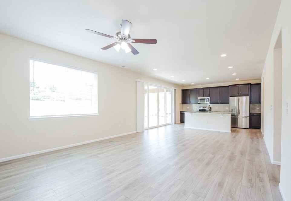 1918 Cade Ave - Photo 5 of 17