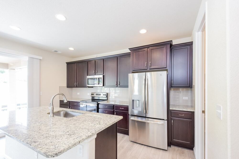 1918 Cade Ave - Photo 7 of 17