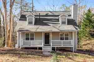 featured image of 565 Bells Ferry Pl