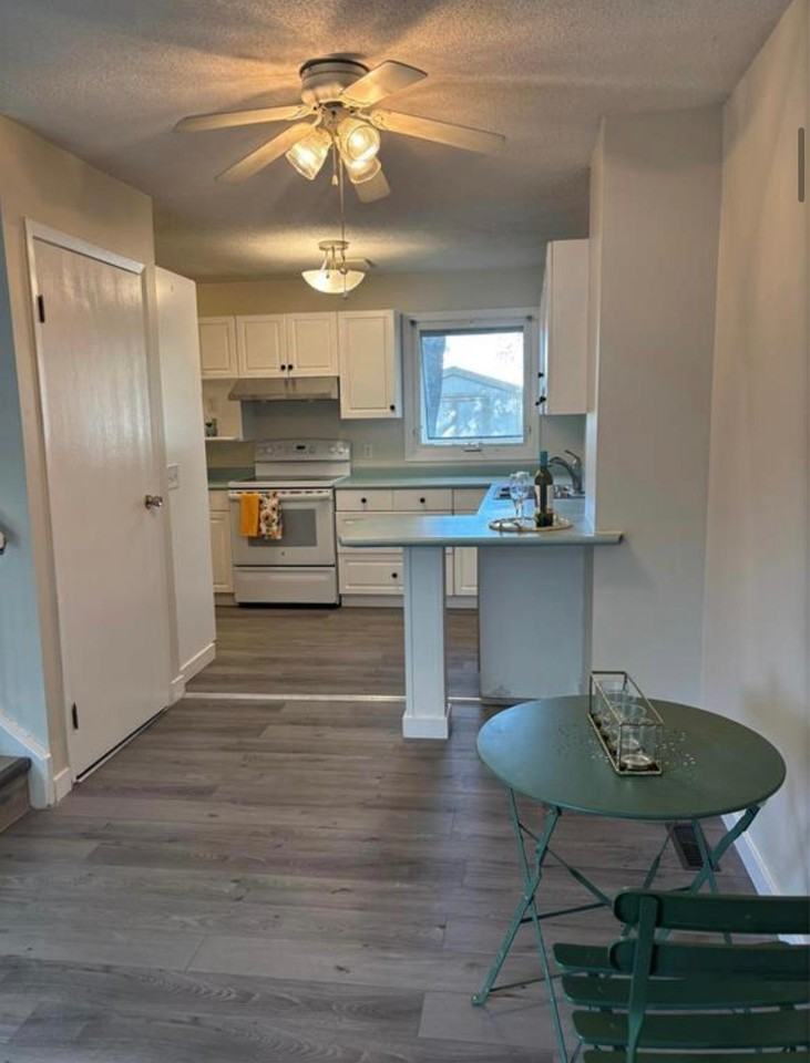 953 Summerside Avenue - Photo 6 of 6