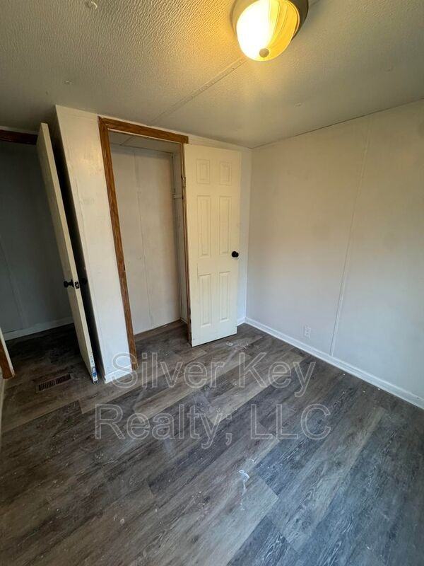 525 Scott St #9 - Photo 5 of 10