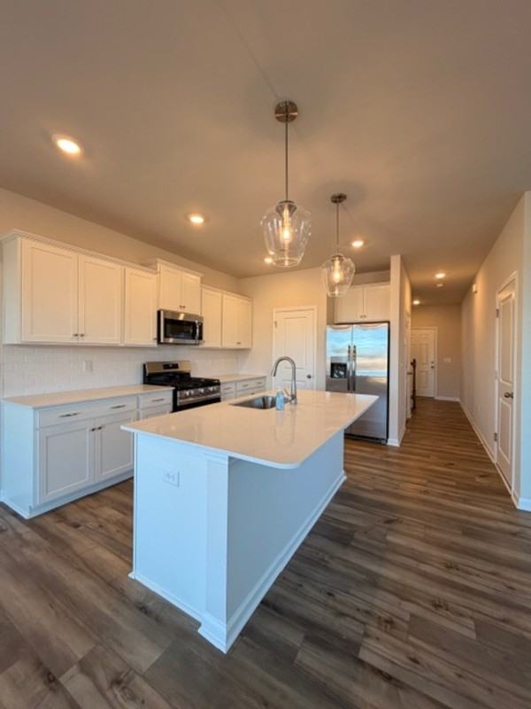 109 Stock Rd - Photo 5 of 22