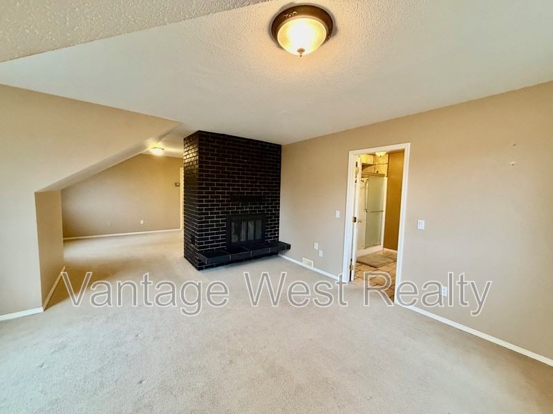 3310 Mathews Rd - Photo 6 of 23