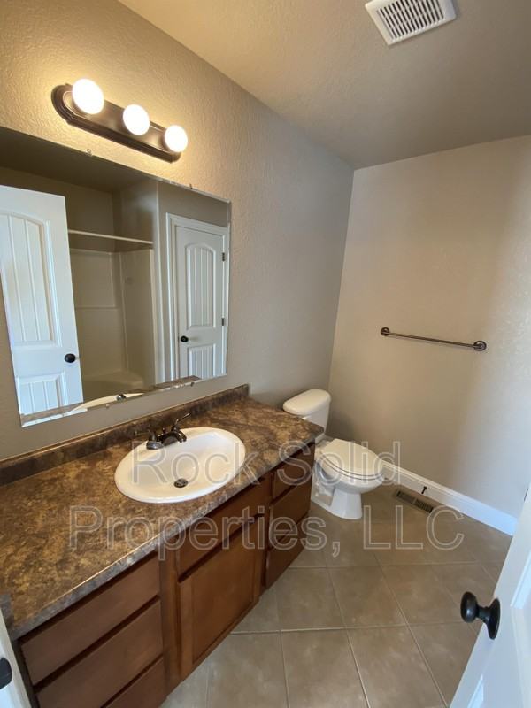 6971 Boot Strap Ct - Photo 3 of 13