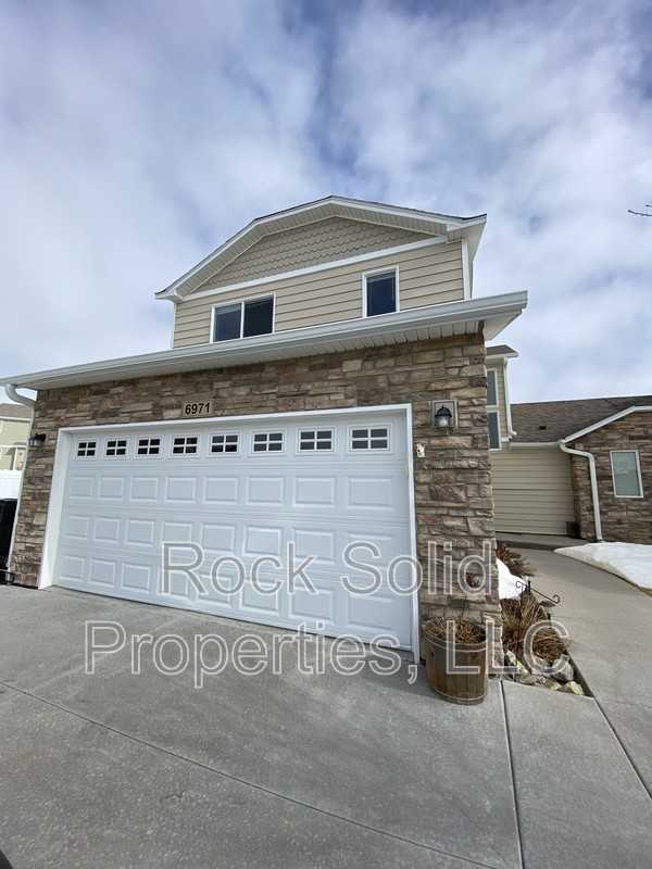 6971 Boot Strap Ct - Photo 7 of 13