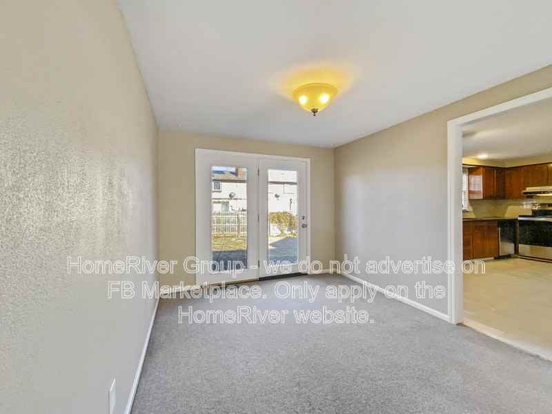 11008 W 91st St - Photo 4 of 22