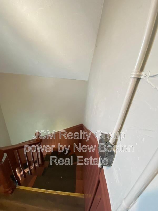 65 Shepard St #3-3rdFL - Photo 4 of 11