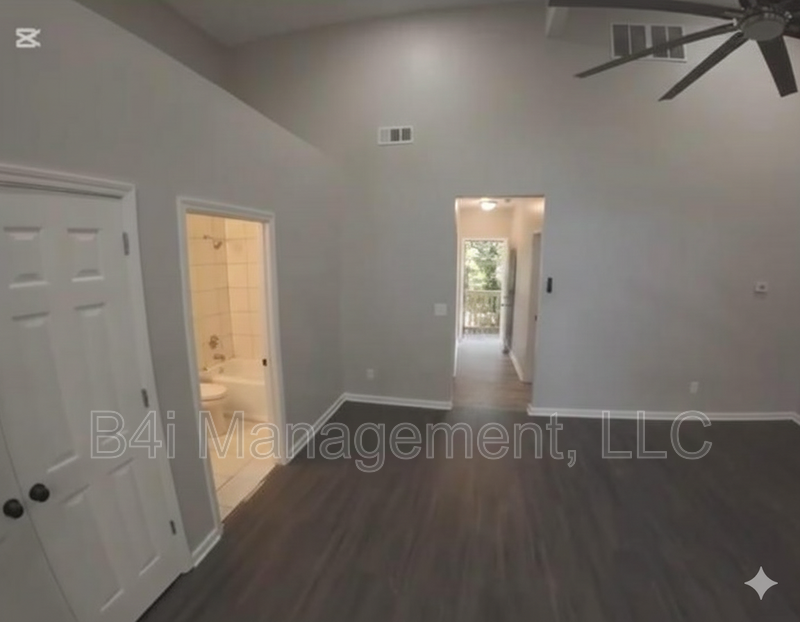 226 Polar Rock Rd Sw - Photo 5 of 10