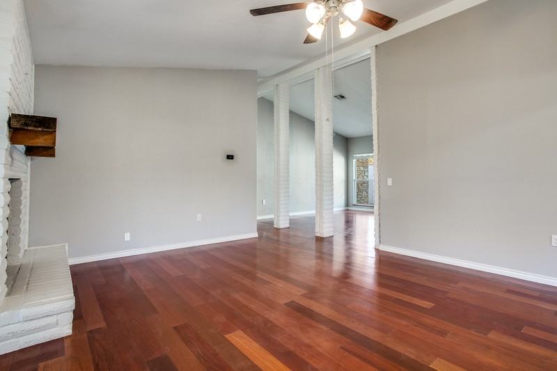 13910 Thebes Cir - Photo 2 of 25