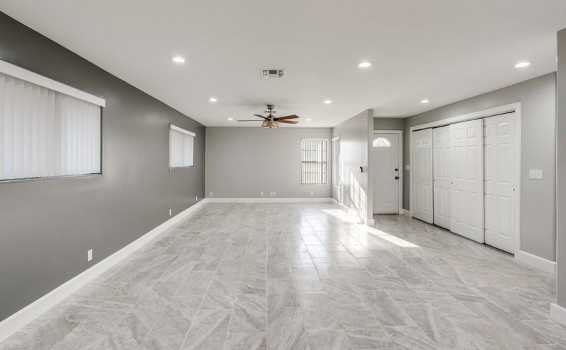 406 Sea Willow Dr - Photo 5 of 26