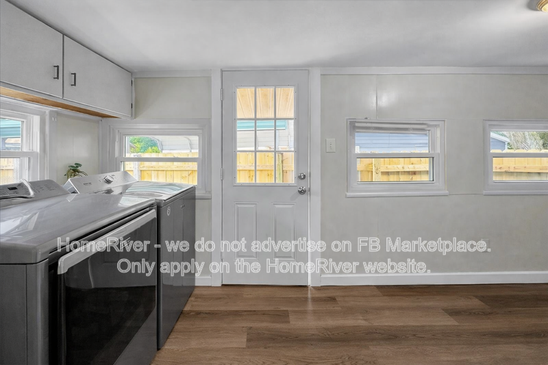 26 Lincoln Rd #A - Photo 3 of 11