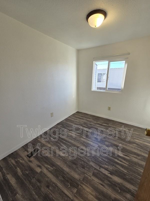 107 Gumbo Dr #8 - Photo 2 of 10