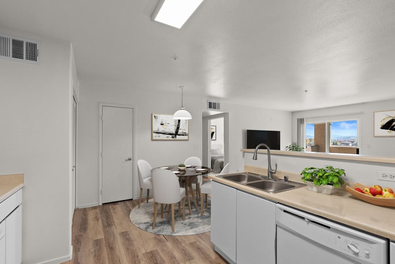 Zephyr Pointe - Photo 7 of 18