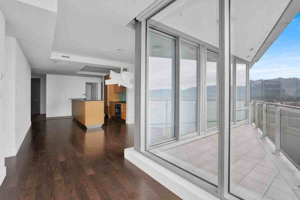 1077 West Cordova Street #310X - Photo 7 of 13