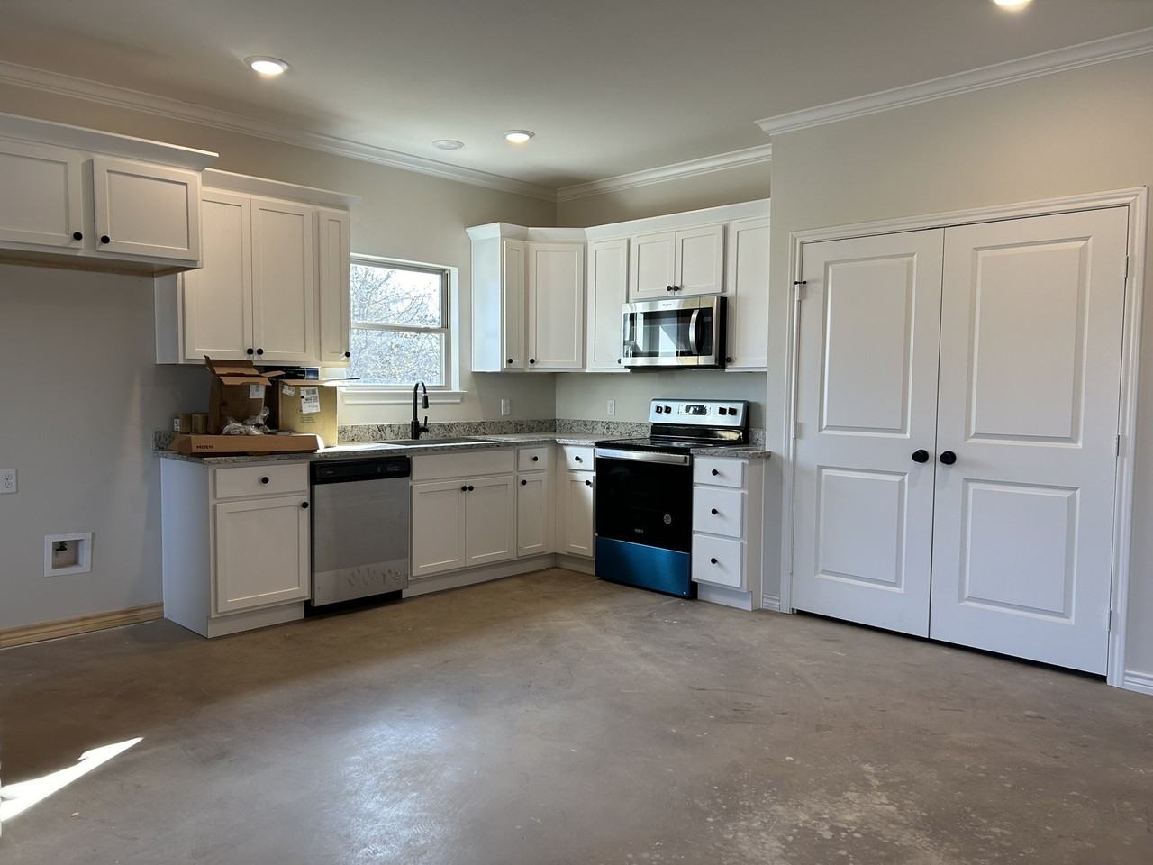 Providence South - Photo 2 of 7