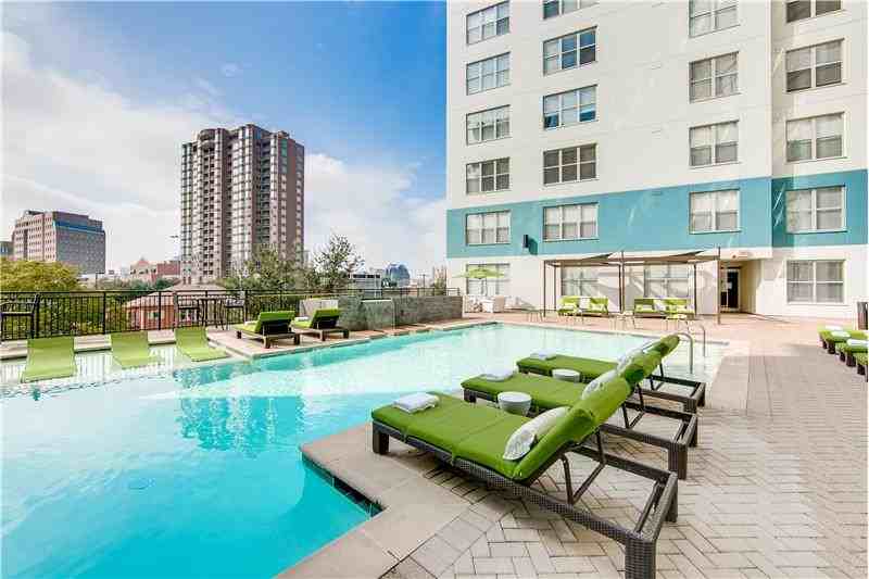 3325 Mckinney Ave #A6-75