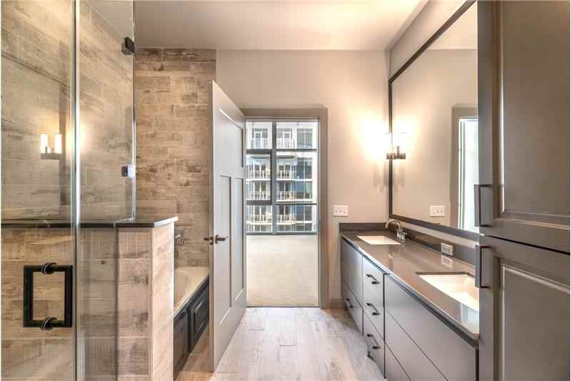 2587 N Houston St - Photo 4 of 22